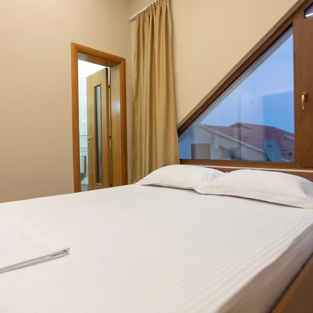 Kaci Homestay Durres