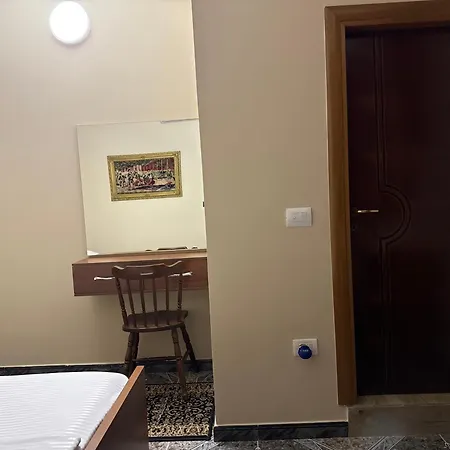 Kaci Kwatera prywatna Durrës