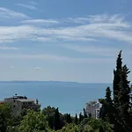 Kaci Δωμάτια σε οικογενειακή κατοικία