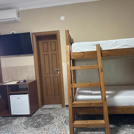 Kaci Проживание в семье *
